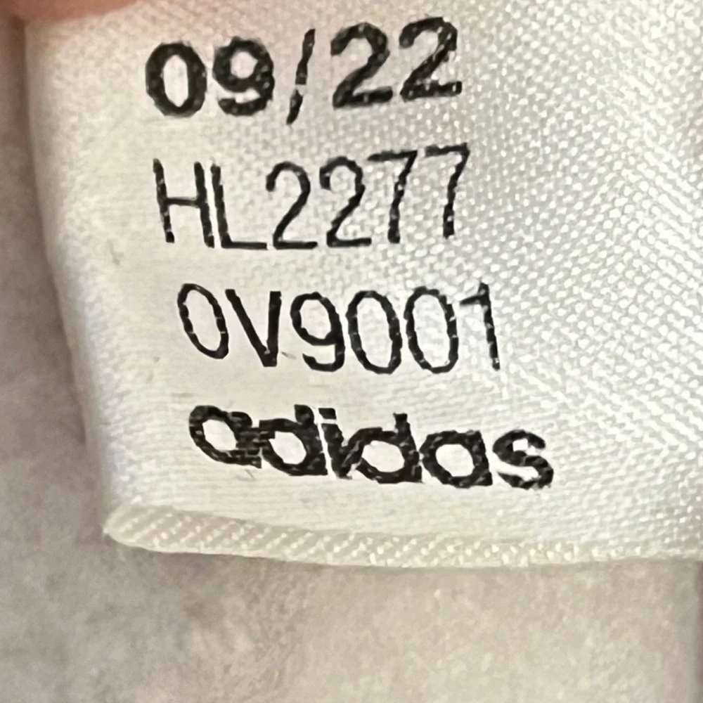 ADIDAS Beige Men's Essentials Feelcozy Fleece Pullover Hoodie Size S